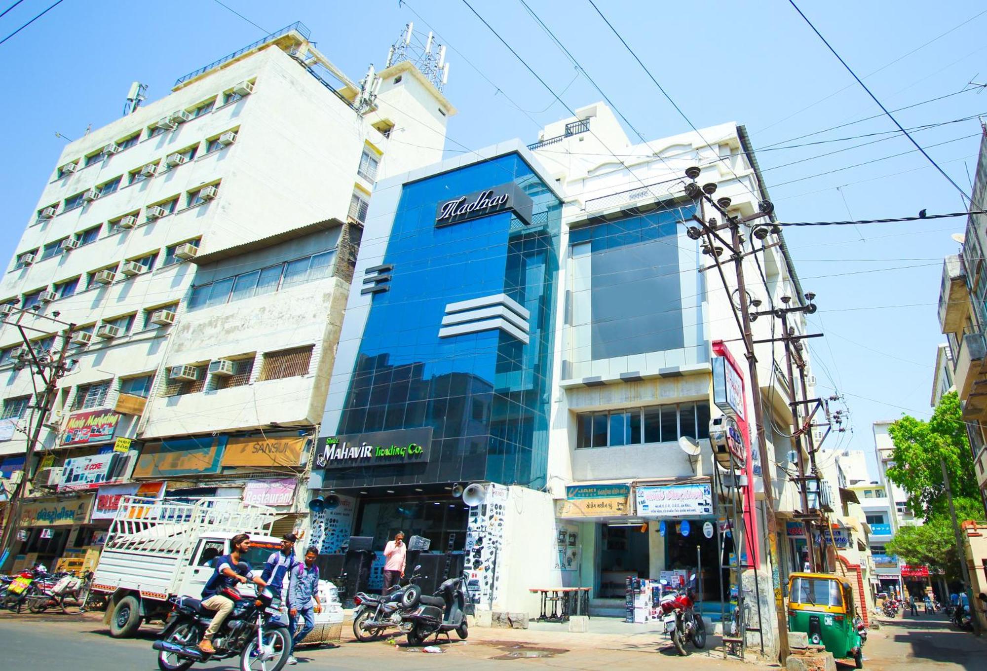 Hotel Upasana Rajkot Exterior photo